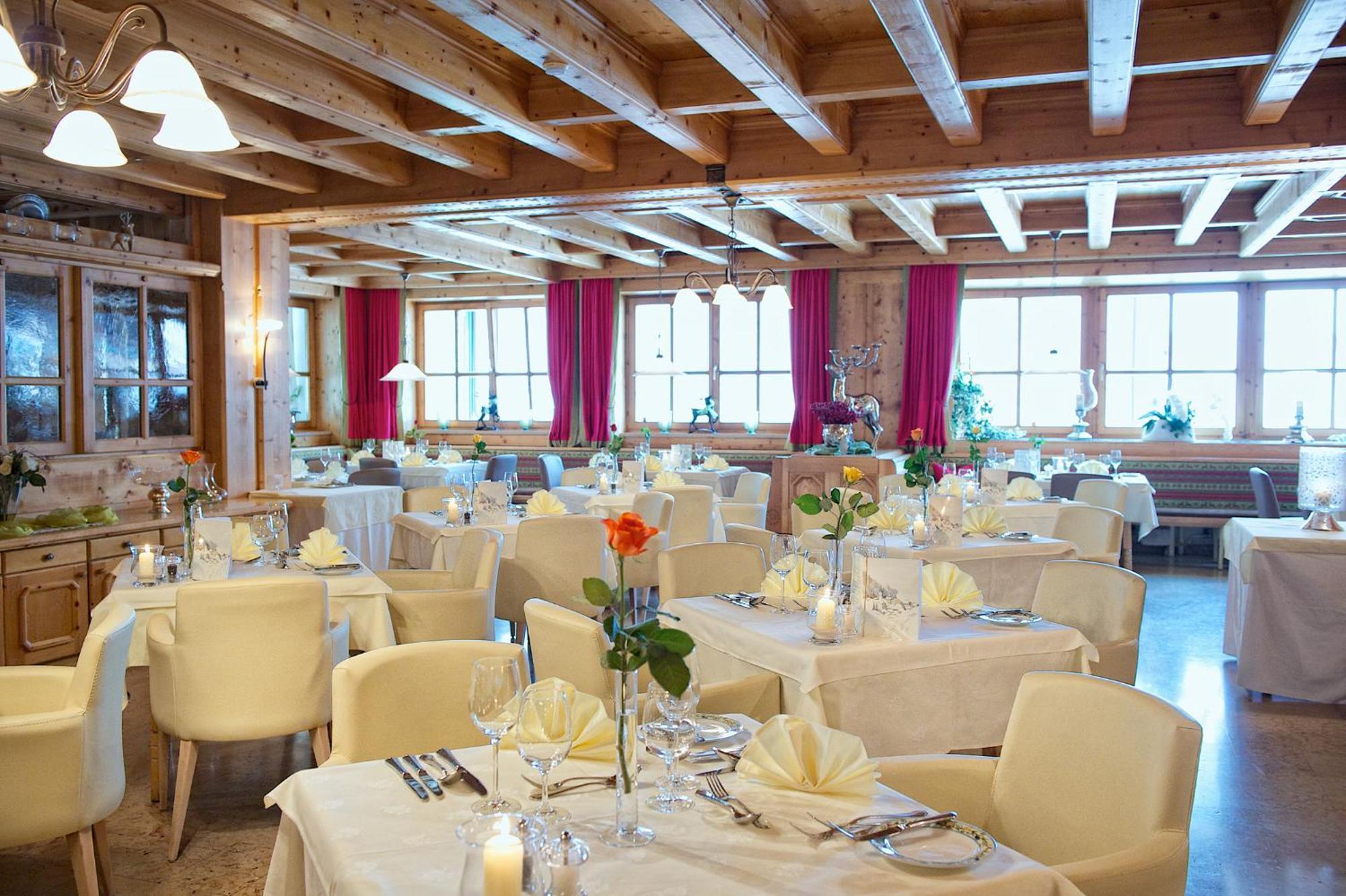 Hotel Neuhaus Saalbach-Hinterglemm Kültér fotó