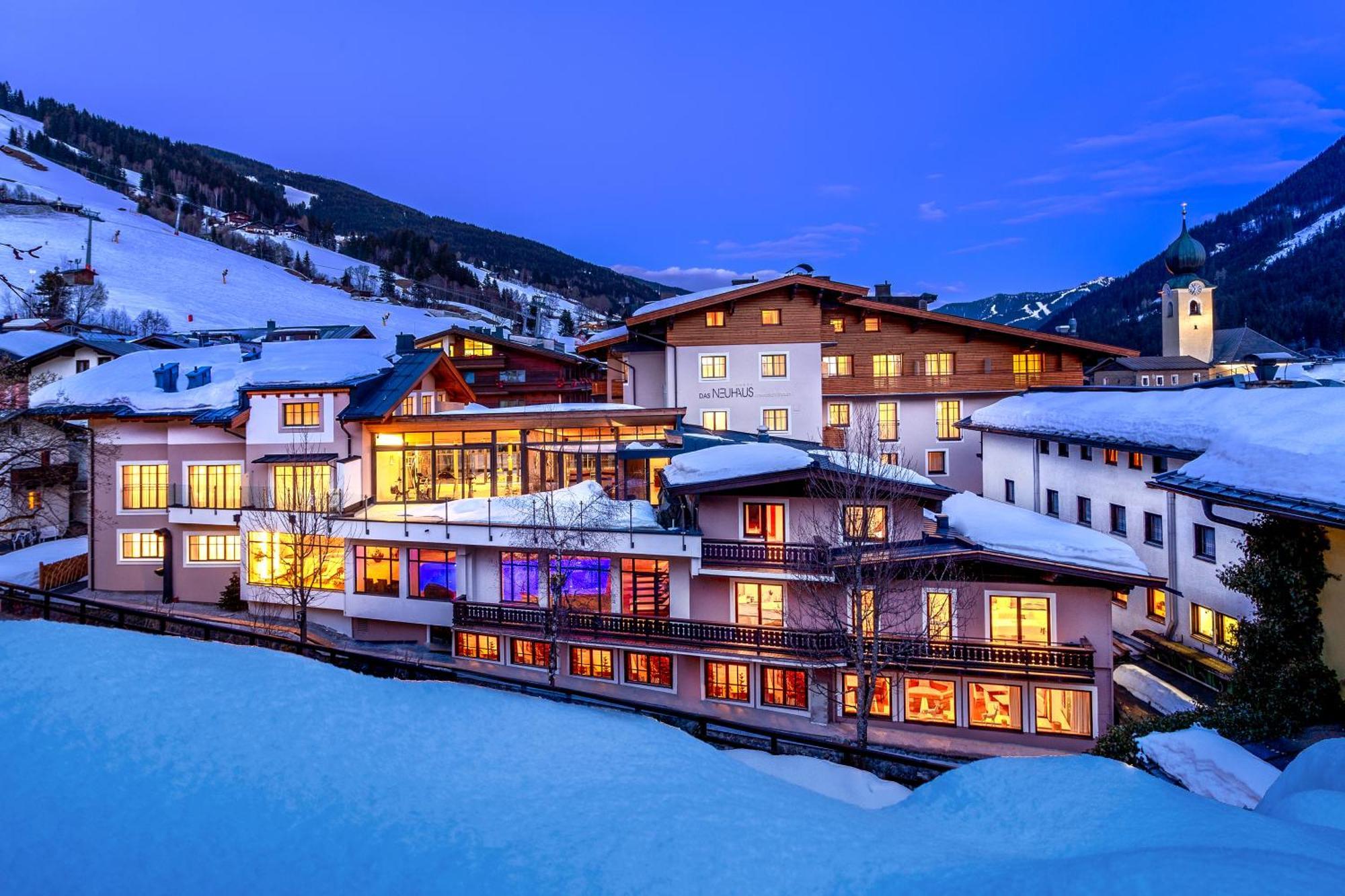 Hotel Neuhaus Saalbach-Hinterglemm Kültér fotó
