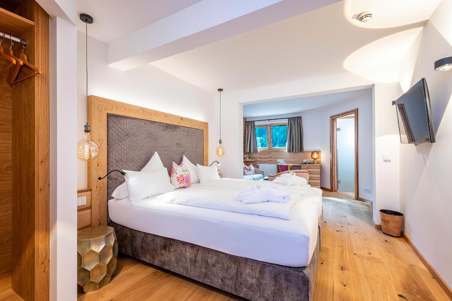 Hotel Neuhaus Saalbach-Hinterglemm Szoba fotó